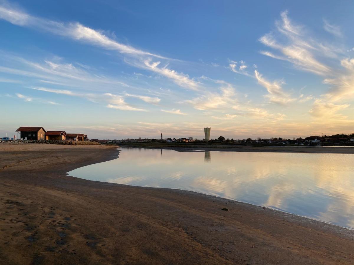 Les 12 De Larros Aparthotel Gujan-Mestras Exteriör bild