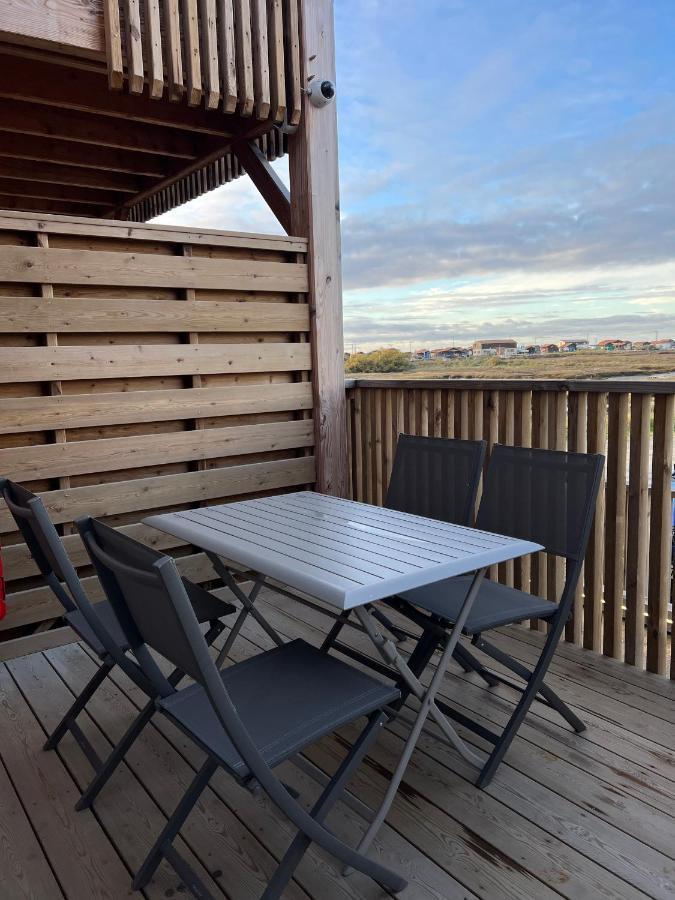 Les 12 De Larros Aparthotel Gujan-Mestras Exteriör bild