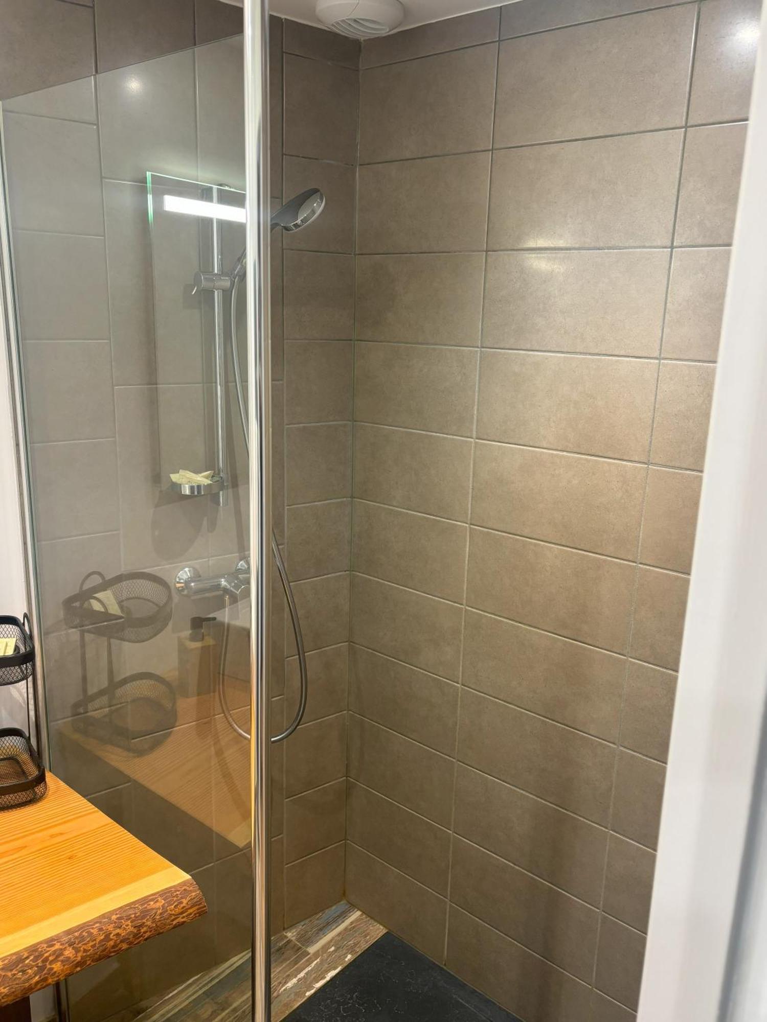 Les 12 De Larros Aparthotel Gujan-Mestras Exteriör bild